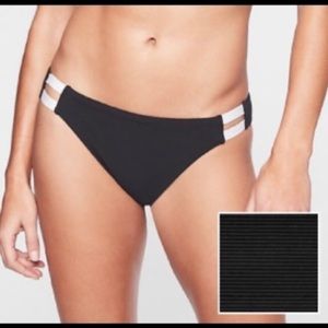 Athleta black and white ribbed bikini bottom